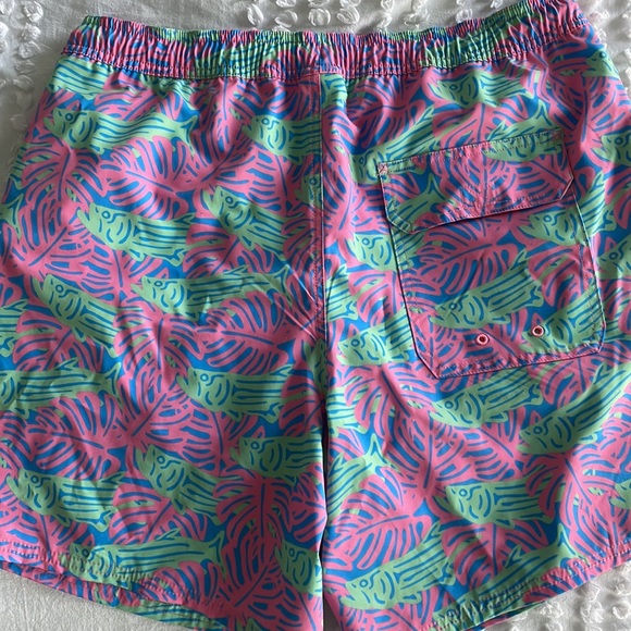 Vineyard Vines Swim Trunks - Picture 2 of 4